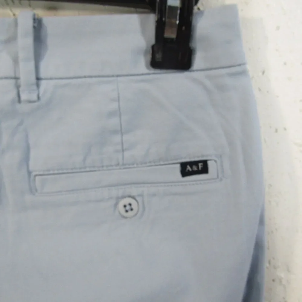 Abercrombie & Fitch Men's Size 30 Light Blue Stretch Chino Shorts 9